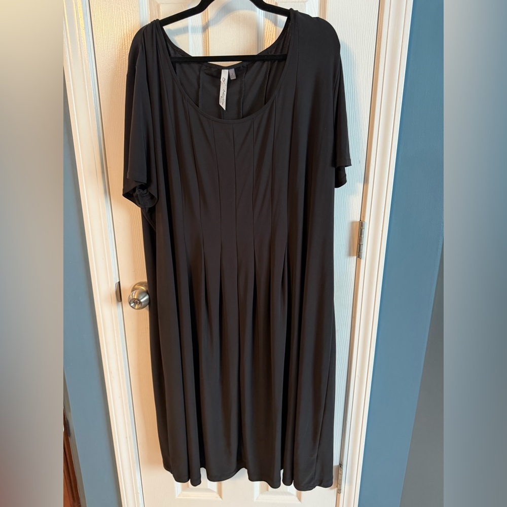 NY Collection Black Women's Top with Scoop Neck